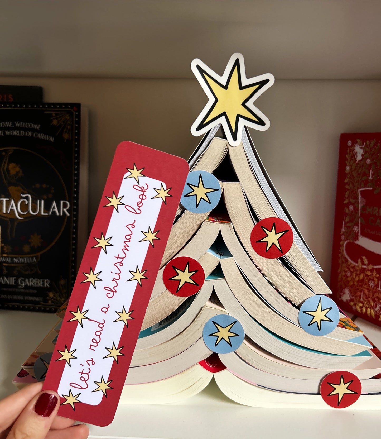 Bookmark let's read a christmas book